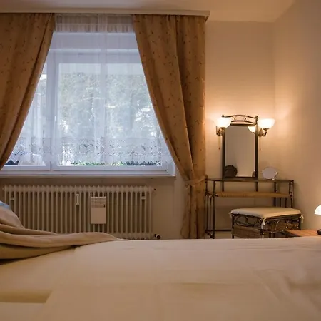 Maria-viktoria Baden-Baden